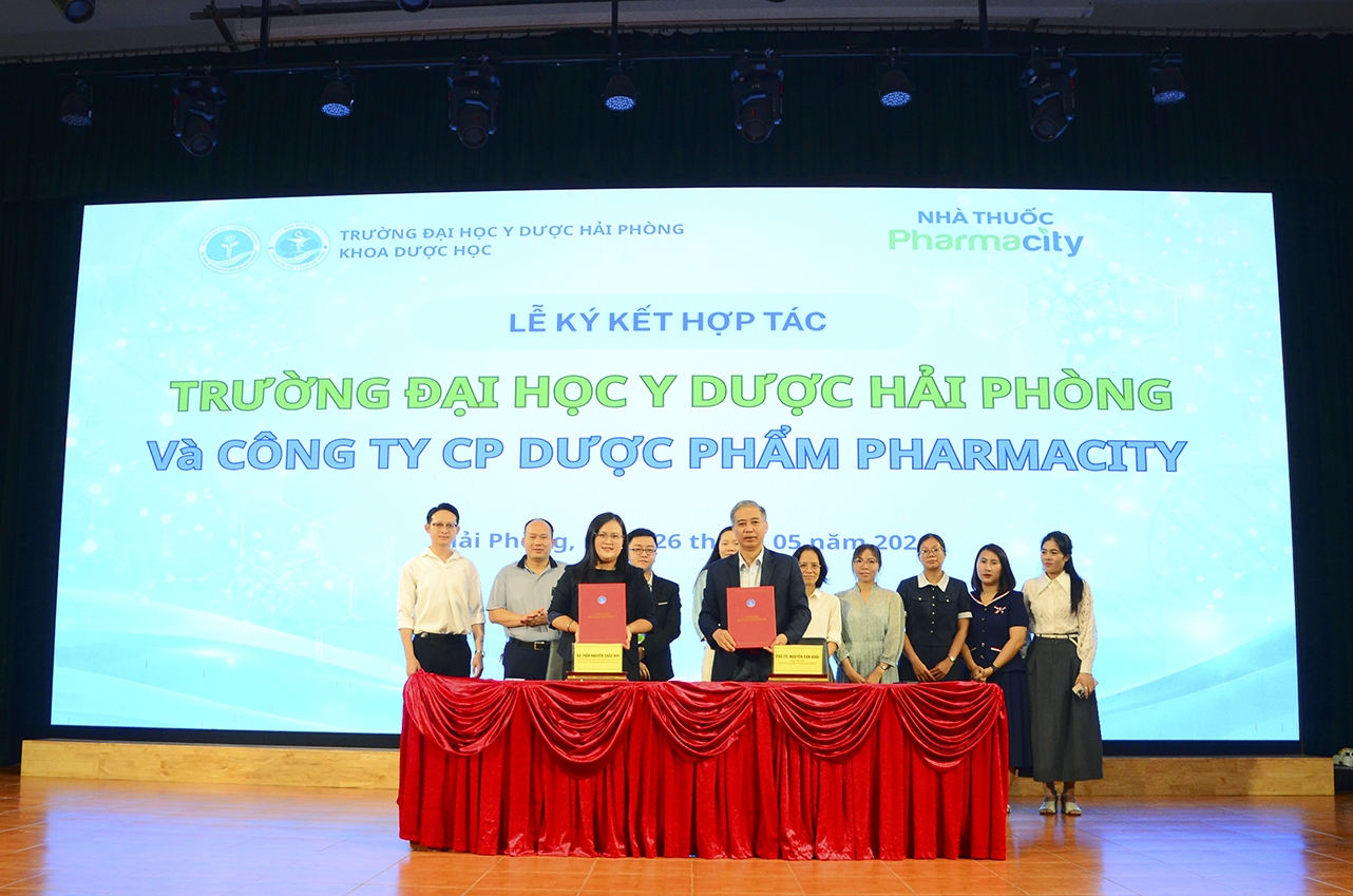 Lễ ký kết hợp tác giữa Trường Đại học Y Dược Hải Phòng và Cty cổ phần Dược phẩm Pharmacy